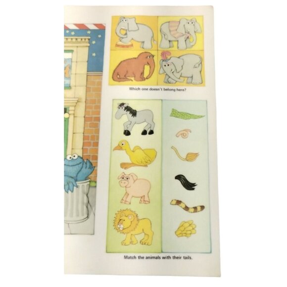 Vintage CTW Seasame Street Bert and Ernie Vinyl Placemat Muppets Activity Sheet - Picture 7 of 7